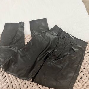 Size 4/27 Abercrombie & Fitch 90s straight ultra high rise leather pants